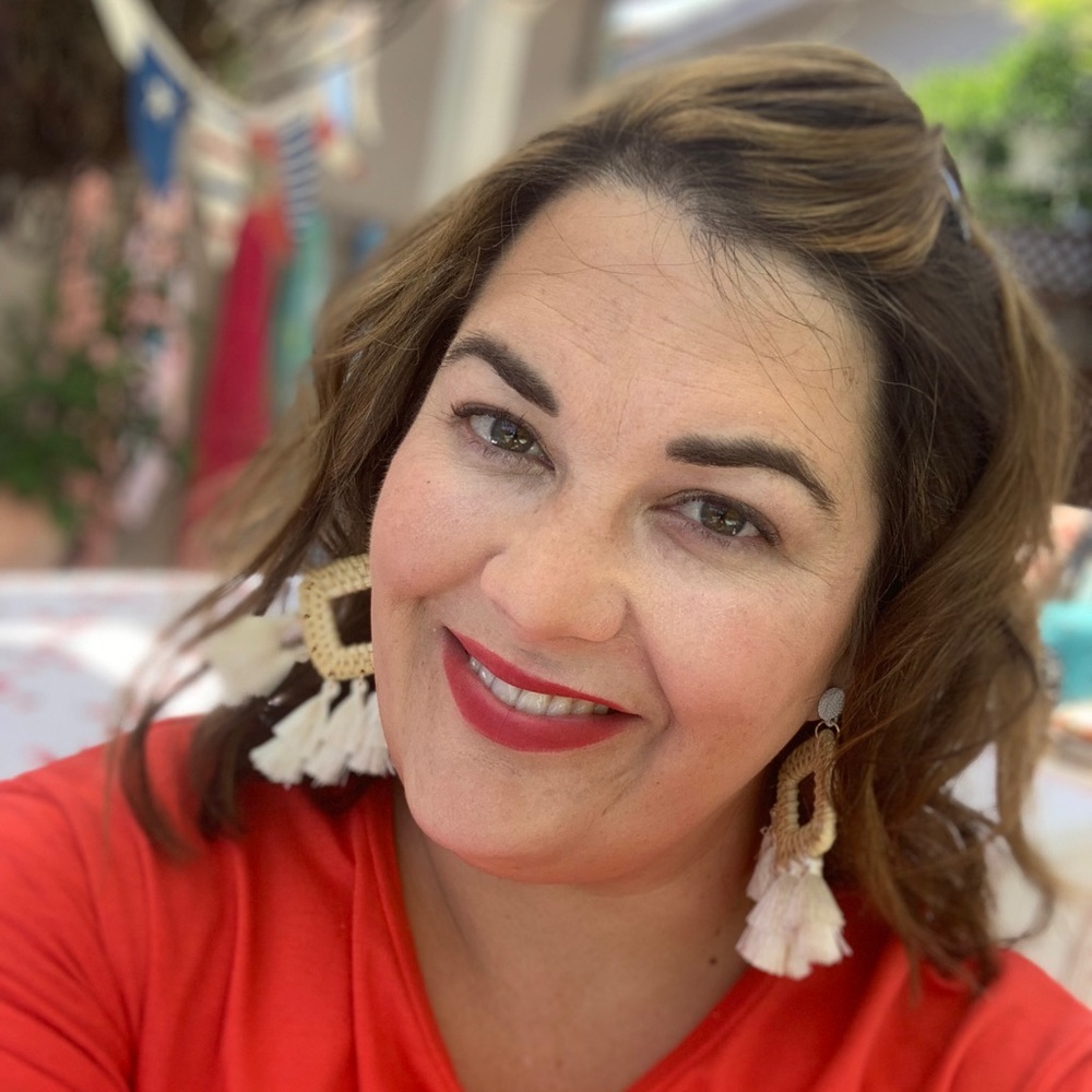 Meet your Posher, Julia